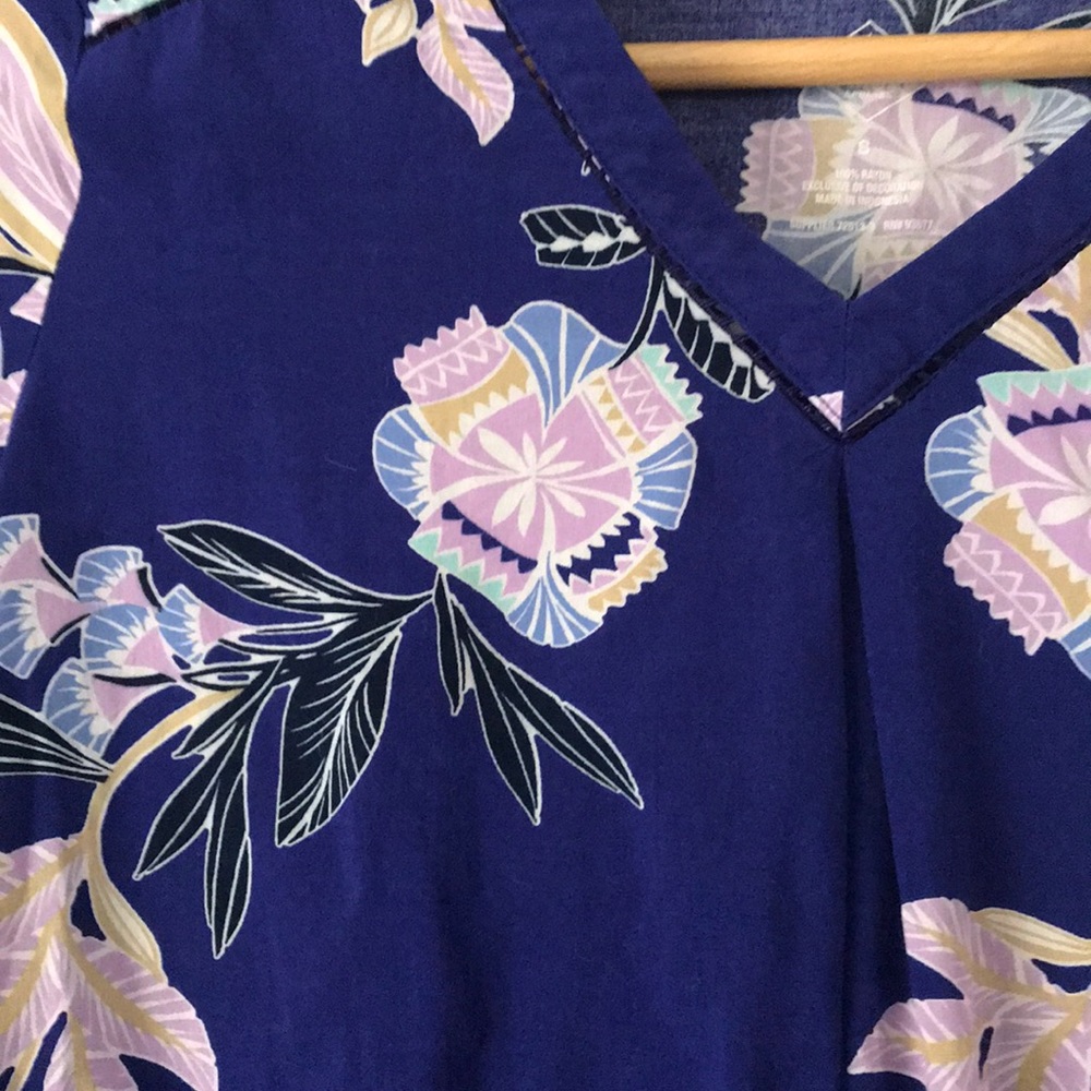 Blouse - Picture 2 of 2